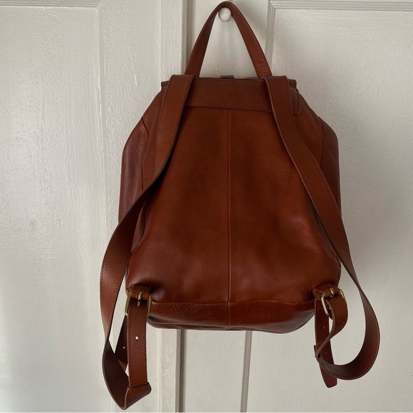MADEWELL The Transport Rucksack in English Saddle Leather - Picture 11 of 16